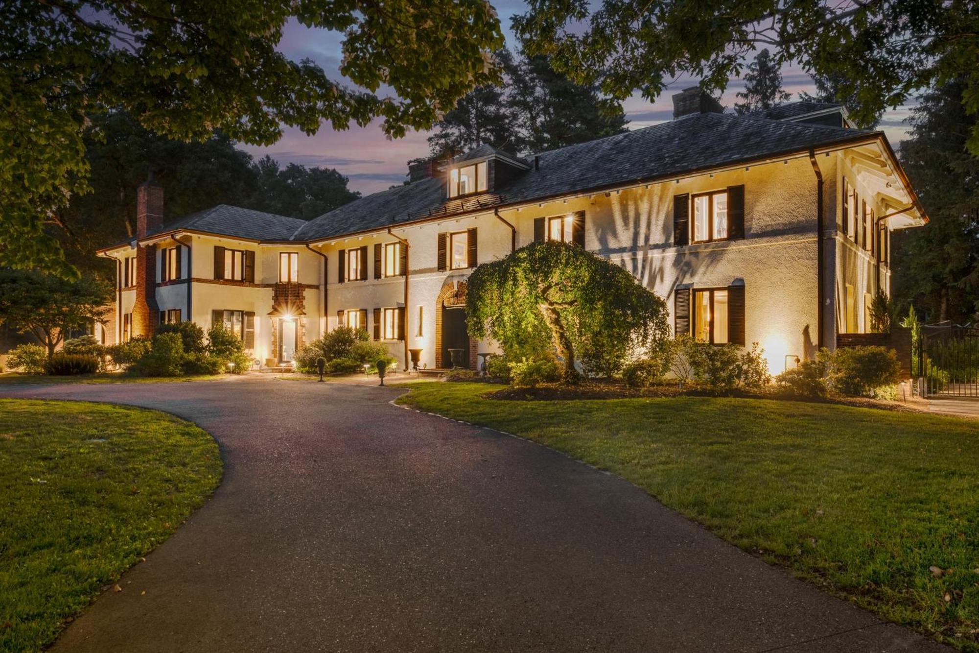Boston Mansion Heated Pool Fire Pit Tennis Needham Exterior photo